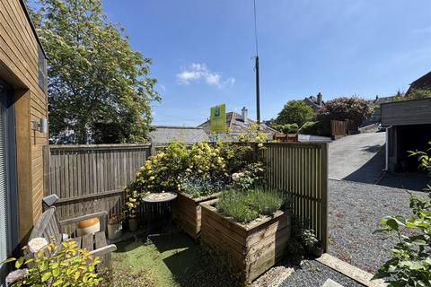 undefined, Redannick Crescent, Truro