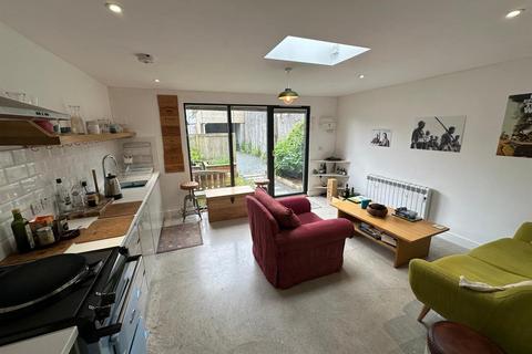undefined, Redannick Crescent, Truro
