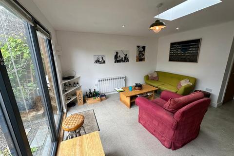 undefined, Redannick Crescent, Truro