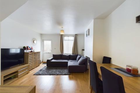 354 Barton Street, Gloucester, GL1 4LE