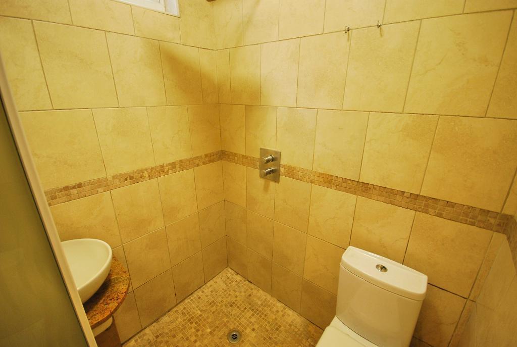 Shower &amp; W/C