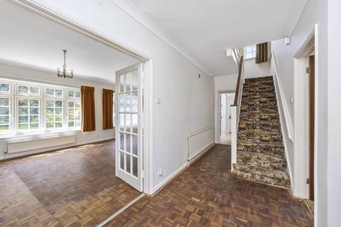 4 bedroom detached house for sale, East Horsley