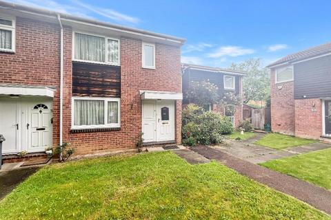 3 bedroom terraced house for sale, Pixton Way, Forestdale CR0