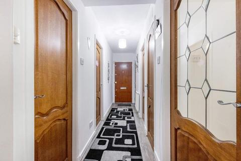 8 Dodside Gardens, Glasgow, G32 9EH