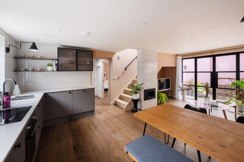 3 bedroom detached house for sale, Sydenham Road|Cotham