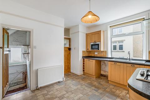 3 bedroom end of terrace house for sale, Sun Street, Eastburn, Keighley, West Yorkshire, BD20