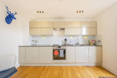 1 bedroom flat for sale, Poplar High Street, Poplar, London, E14