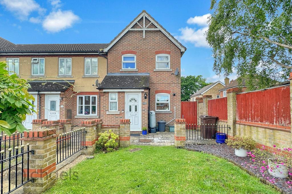 Titus Way, Colchester, Colchester, CO4 2 bed end of terrace house for ...