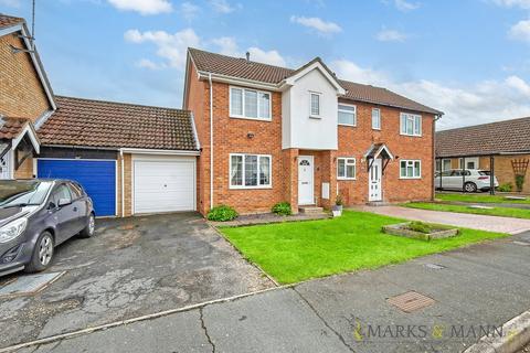 3 bedroom semi-detached house for sale, Farriers Road, Stowmarket, IP14