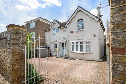 3 bedroom detached house for sale, Elgin Road, Croydon, CR0