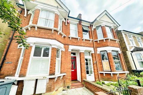 25 Waddon Park Avenue, Croydon, CR0 4LW
