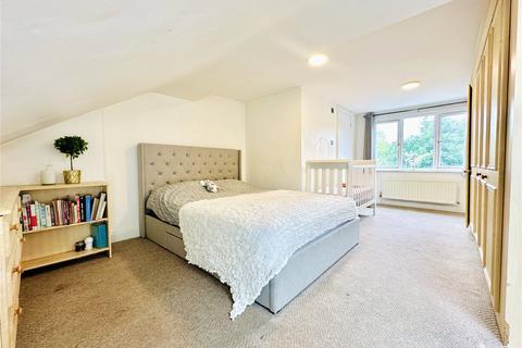 25 Waddon Park Avenue, Croydon, CR0 4LW