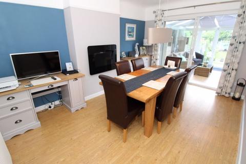 3 bedroom house for sale, Commonfield Road, Banstead