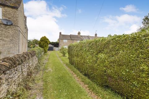 3 bedroom character property for sale, Stamford Road, Easton-on-the-Hill, Stamford