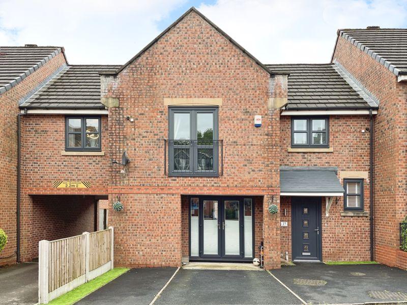 Kingsbury Close, Bury 4 bed townhouse for sale £250,000