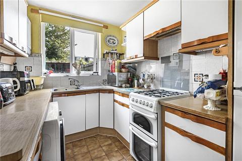 2 bedroom terraced house for sale, Chertsey Road, Twickenham, TW1