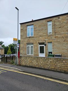 2 bedroom semi-detached house to rent, Cross Bank Road, Batley