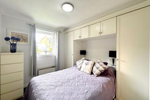 1 bedroom apartment for sale, Hughenden Gardens, Hyndland