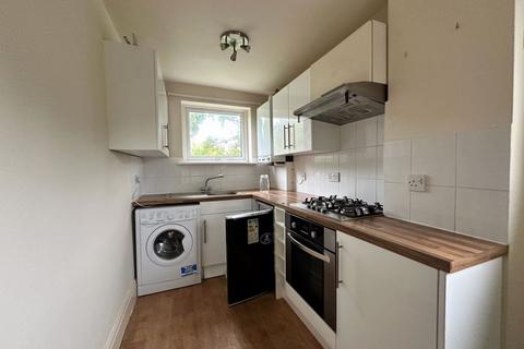 1 bedroom apartment to rent, 29 Avondale Road, Southport PR9