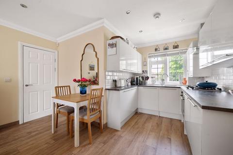 2 bedroom detached bungalow for sale, Borrowdale Drive, South Croydon