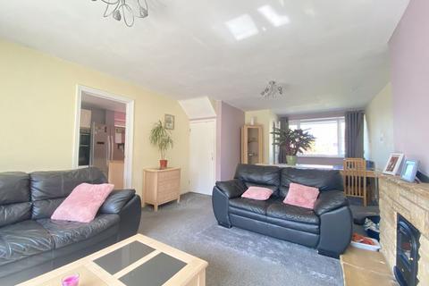 3 bedroom semi-detached house for sale, Fieldcote Drive, Gloucester