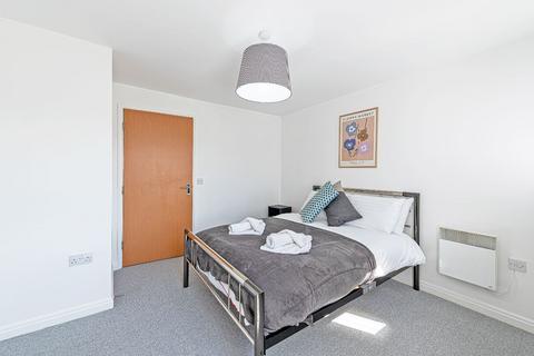 2 bedroom apartment to rent, Alderman Road, Speke, Liverpool