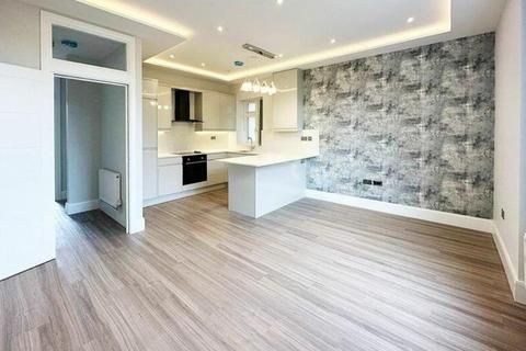 2 bedroom flat to rent, 358-360 Camden Road, London N7