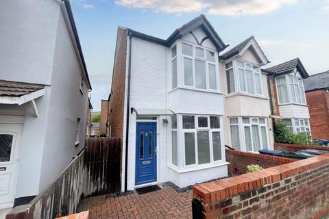 3 bedroom end of terrace house for sale, Dashwood Avenue, High Wycombe HP12
