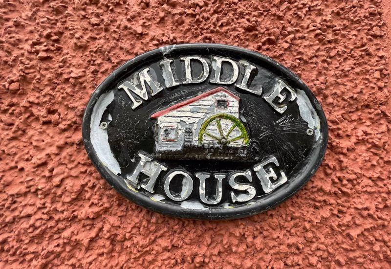 Middle House