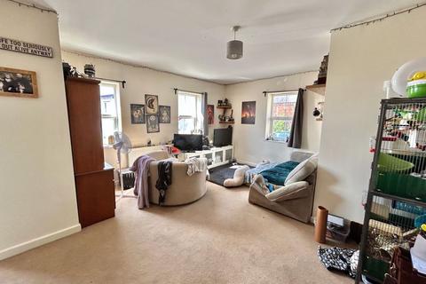1 bedroom apartment for sale, Market Street, Cinderford GL14