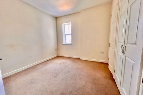 1 bedroom apartment for sale, Market Street, Cinderford GL14