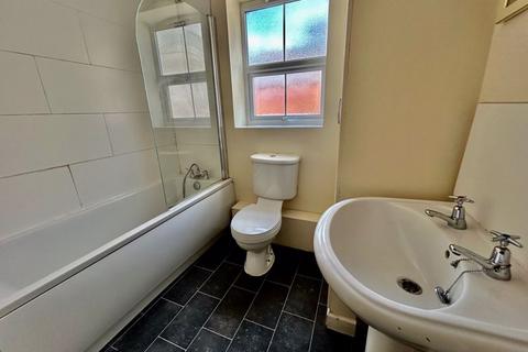 1 bedroom apartment for sale, Market Street, Cinderford GL14