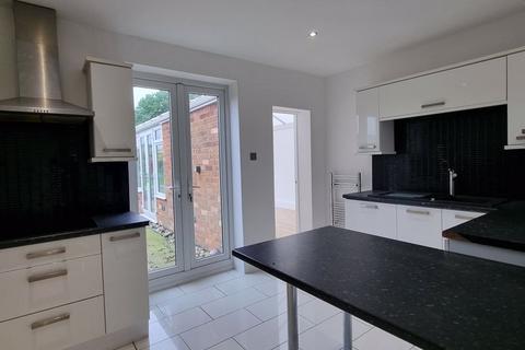 3 bedroom house to rent, Packwood Close, Solihull