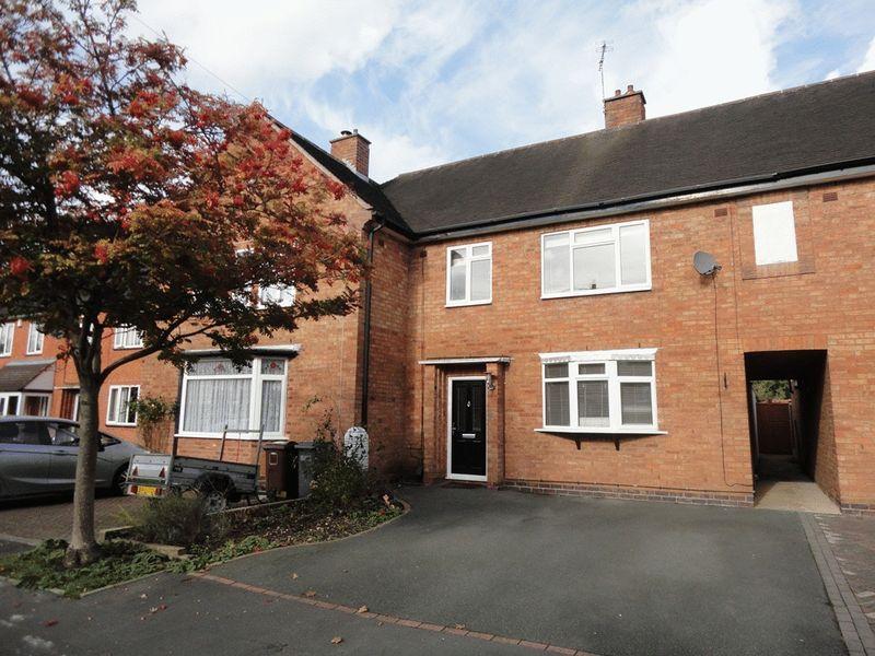 Packwood Close, Solihull 3 bed house to rent £1,650 pcm (£381 pw)