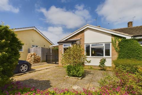 2 bedroom bungalow for sale, Milton-under-Wychwood, Chipping Norton OX7