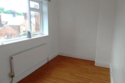2 bedroom apartment to rent, Mowbray Close, Ashbrooke, Sunderland