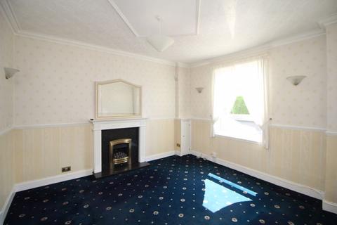 3 bedroom terraced house for sale, Glebe Park, Kirkcaldy
