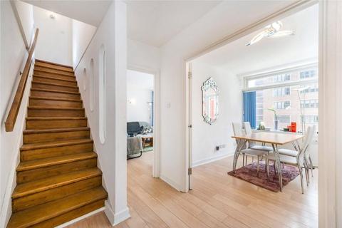 2 bedroom apartment to rent, St. Giles High Street, London WC2H