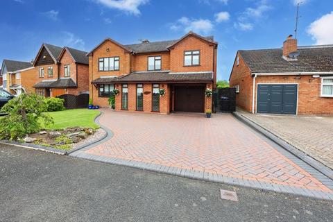 4 bedroom detached house for sale, Stourton Crescent, Nr Stourbridge DY7