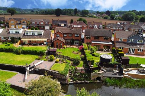 4 bedroom detached house for sale, Stourton Crescent, Nr Stourbridge DY7