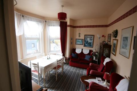 2 bedroom flat for sale, Wilton Road, Bexhill-On-Sea