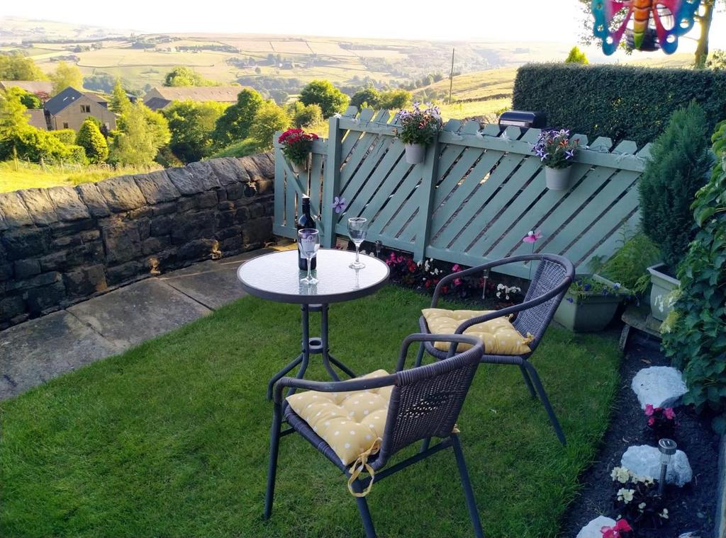 Garden 2.jpg