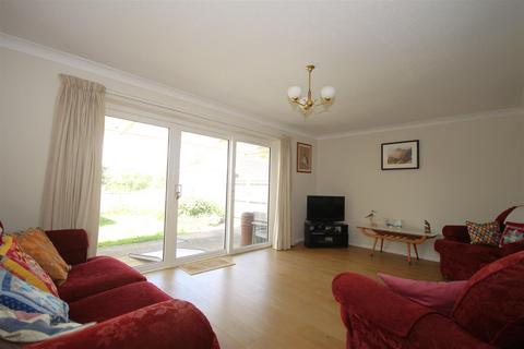 4 bedroom detached house for sale, Saltings Way, Upper Beeding