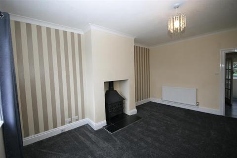 3 bedroom house to rent, Drummer Lane, Bolster Moor, Huddersfield