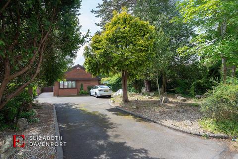 3 bedroom detached bungalow for sale, Birches Lane, Kenilworth