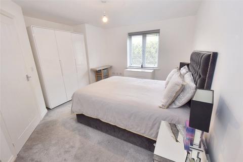2 bedroom apartment for sale, Whitstable Mews, Leeds, West Yorkshire