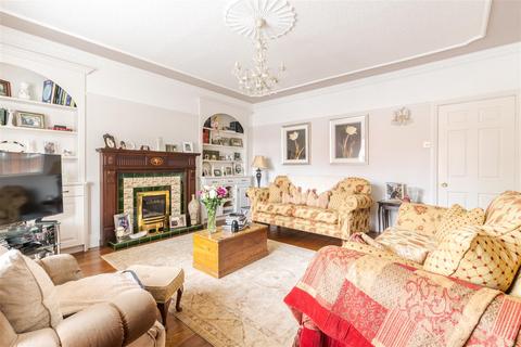 10 Brigg Road, Broughton, Brigg, DN20 0JW