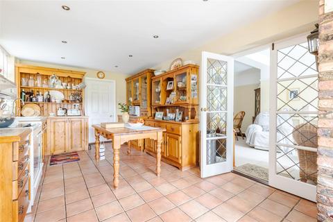 10 Brigg Road, Broughton, Brigg, DN20 0JW