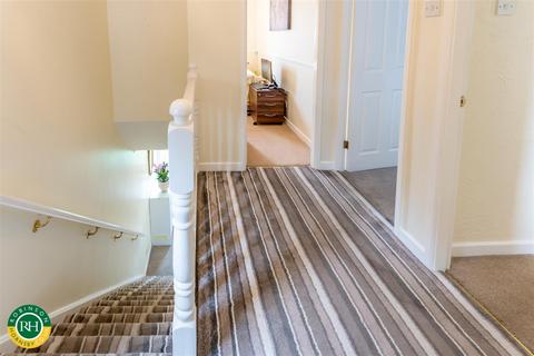 21 Castle Close, Sprotbrough, Doncaster, DN5 7NP