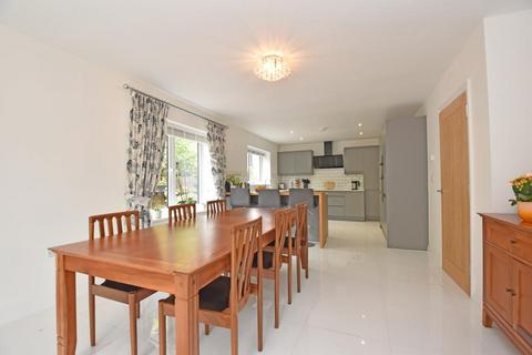 5 bedroom house for sale, Springbourne Drive, Cullompton